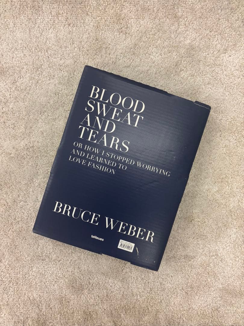 洋書 BLOOD SWEAT AND TEARS / BRUCE WEBER