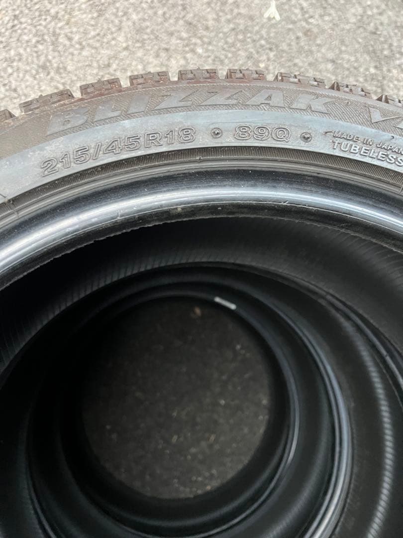 215/45R18, ブリヂストン,2013年,2本