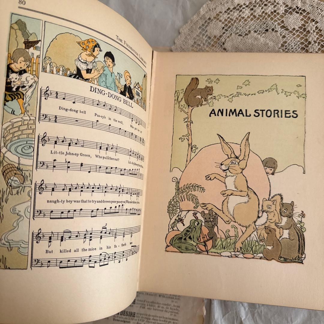 ステキな挿絵アンティーク児童書　洋書　古書　絵本ジャンクジャーナル素材　童話