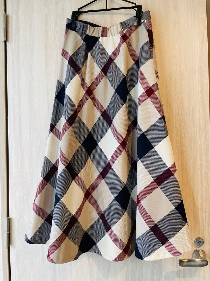【美品】BLUE LABEL ブルーレーベル　チェック柄フレアロングスカート36
