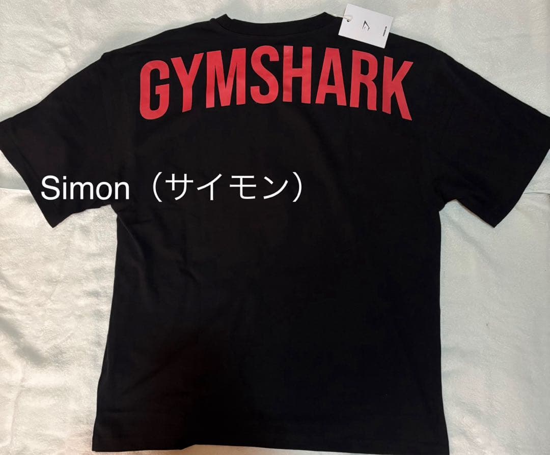  黒×赤　Tシャツ　Mサイズ