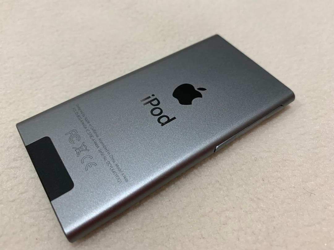 Apple iPod nano 第7世代 16GB スペースグレー