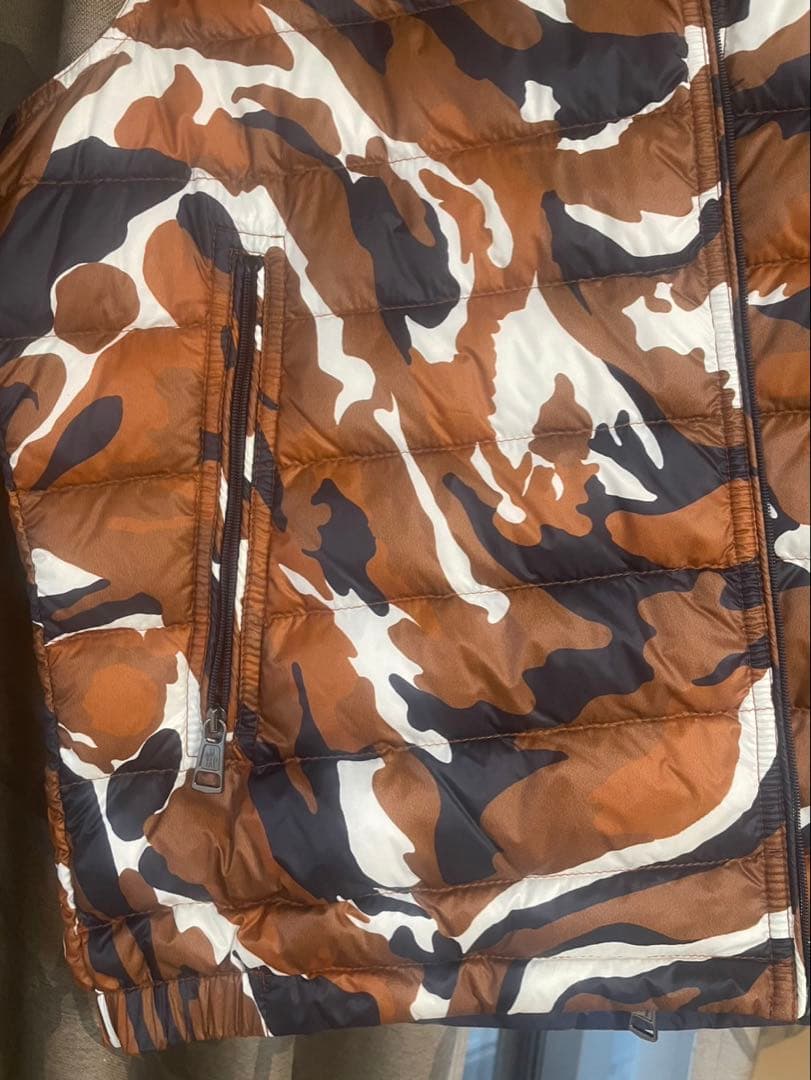 MONCLER SIZE 2　モンクレール