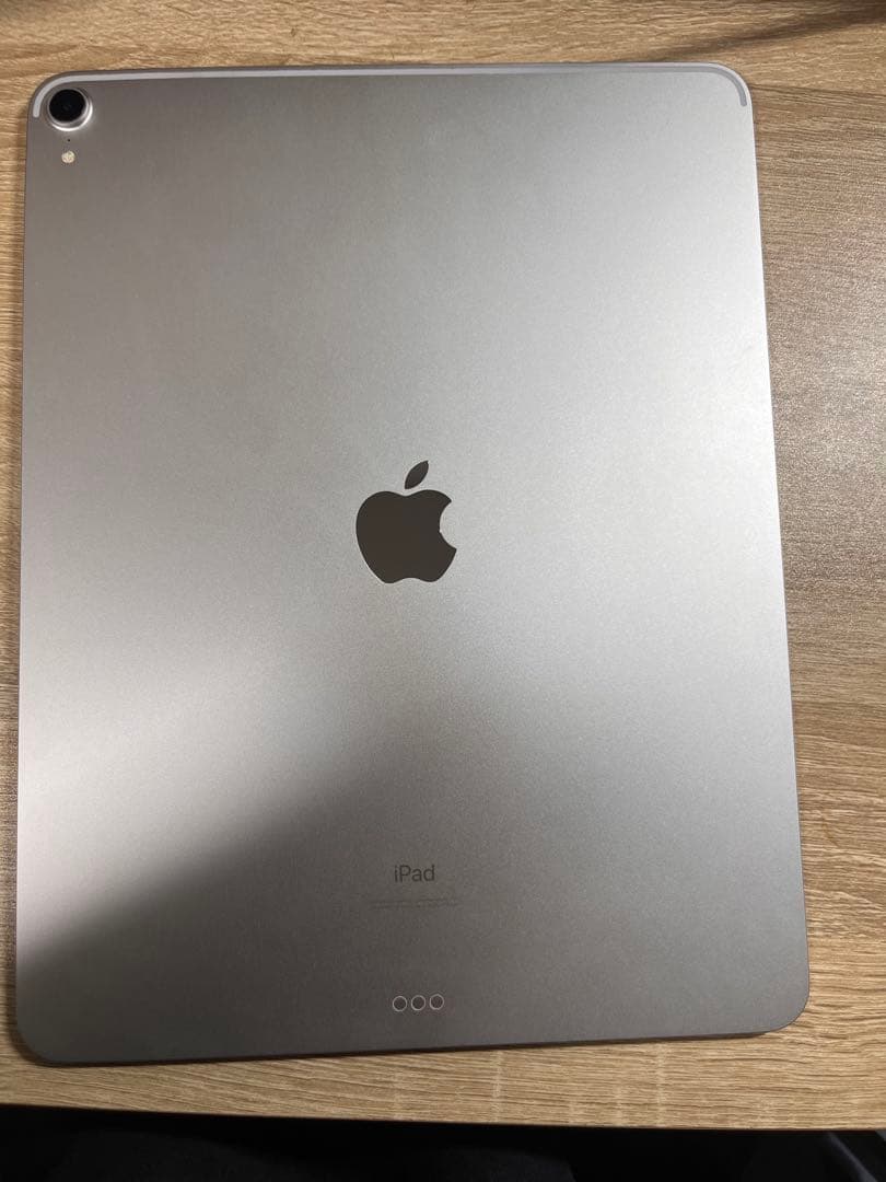 iPad Pro 12.9 第3世代 Wi‑Fi+Cellular SIMフリー