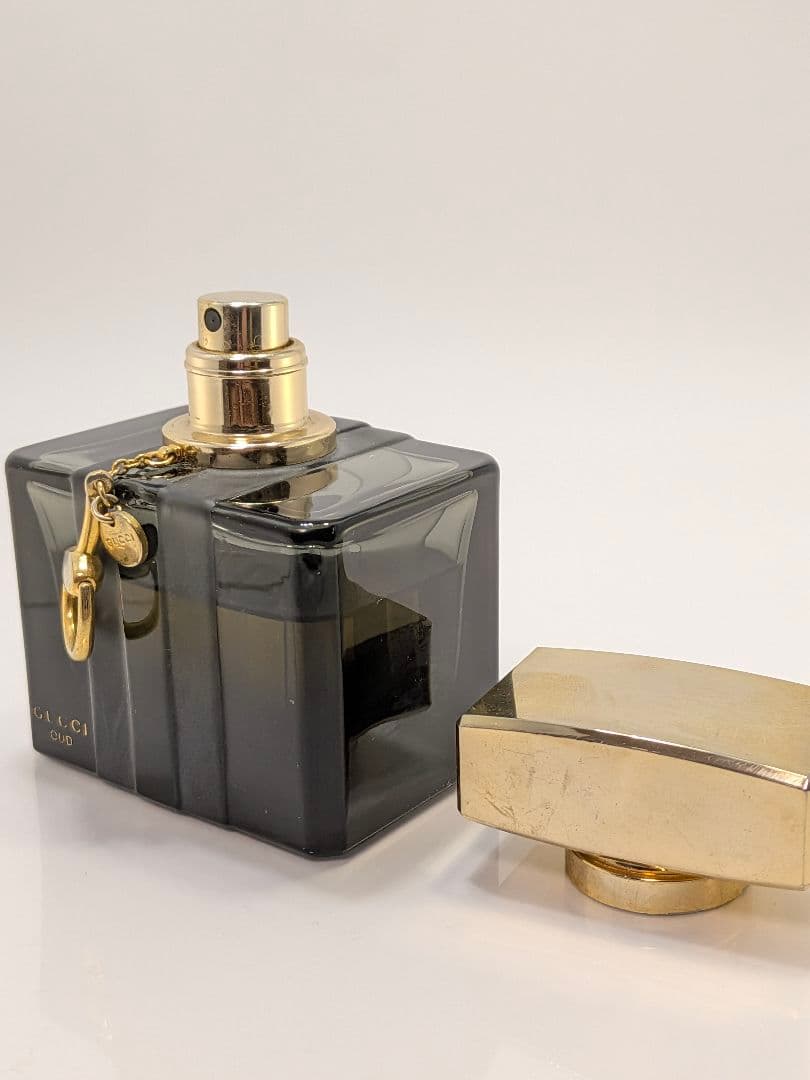 レア　グッチ ウード オードパルファム 50ml