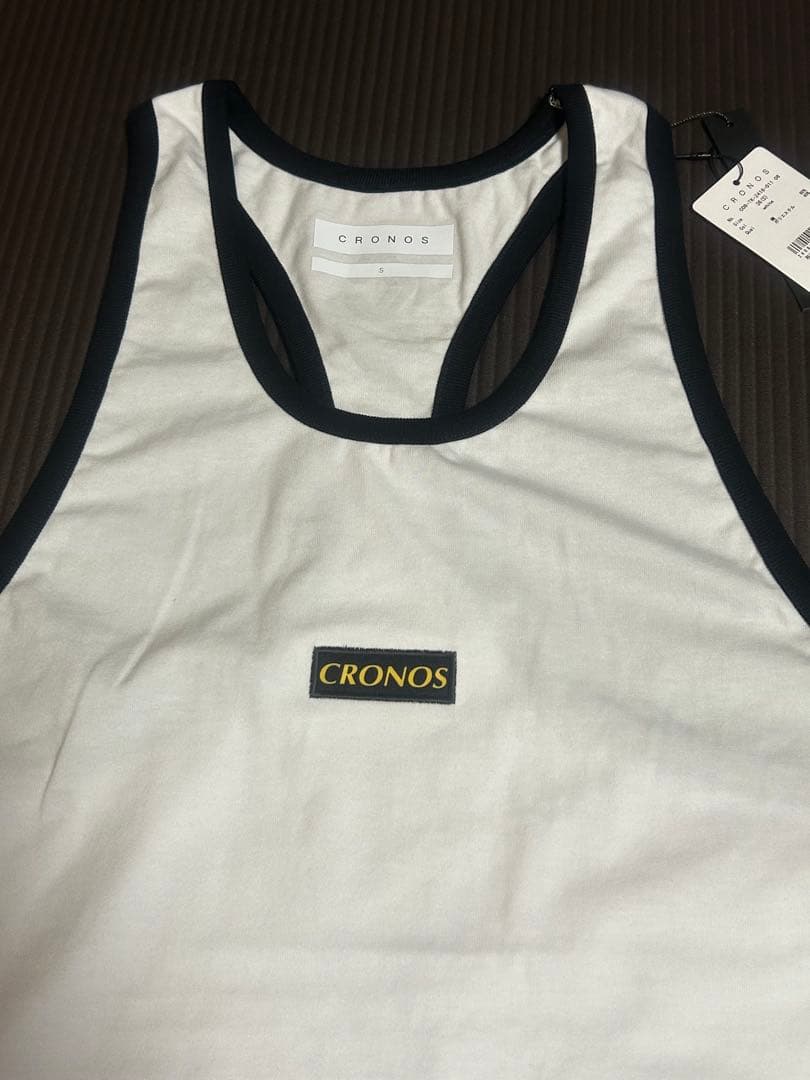 CRONOS ホワイト タンクトップ　Sサイズ 新品、未使用品　タグ付き