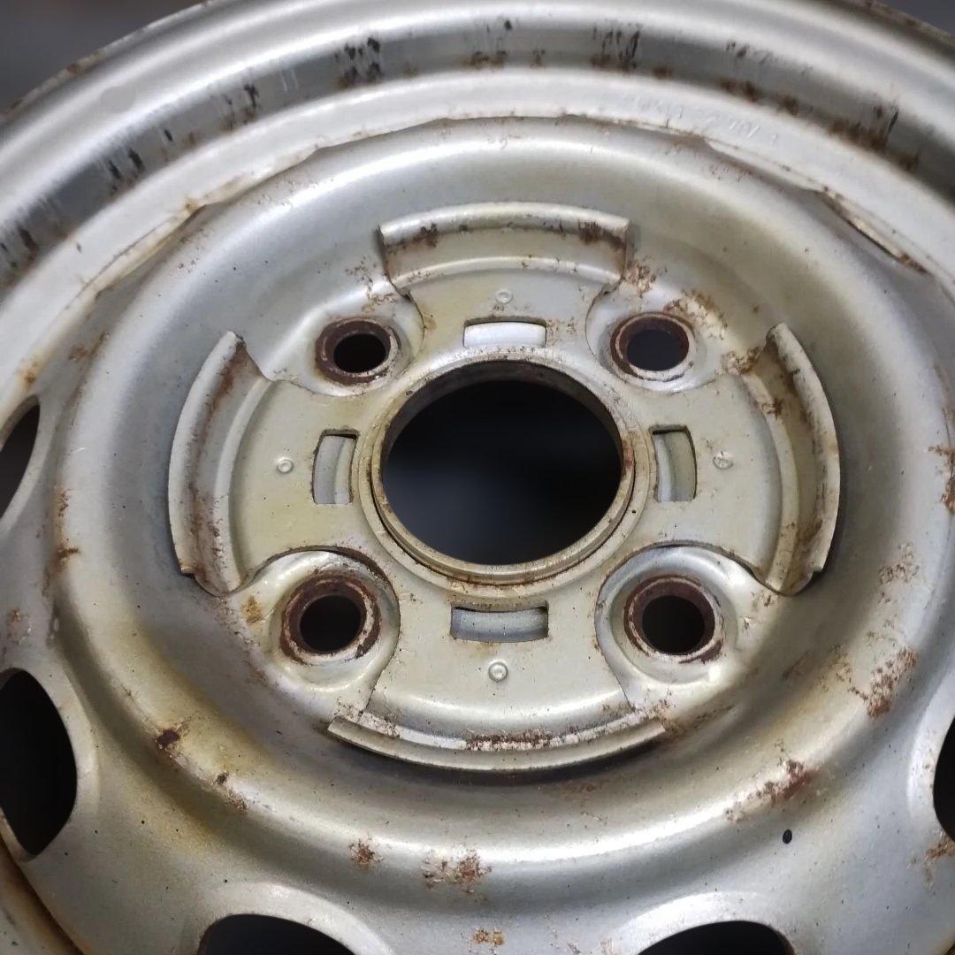 旧車 ① トヨタ コロナ純正 スチールホイール 中古品