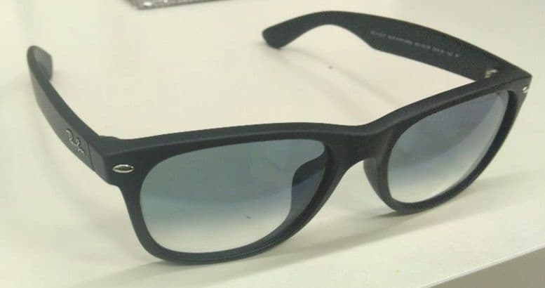 Ray-Ban サングラス ケース付き