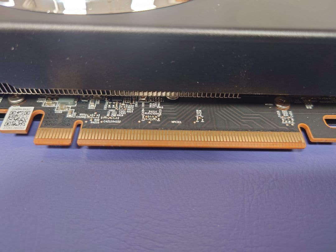 グラフィックボード・グラボ・ビデオカード Power Color RX5600XT 6gbd6-3dhr/OC
