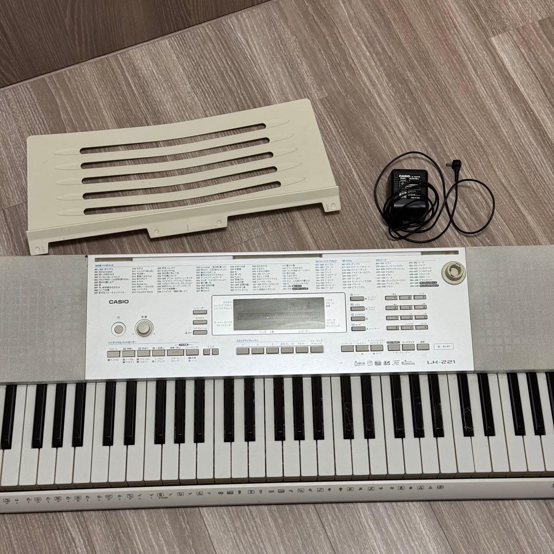 CASIO lk-221 61鍵 ホワイト