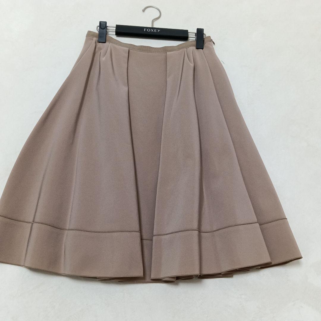 未使用に近い！FOXEY NEW YORK フレアスカート　フォクシー　40