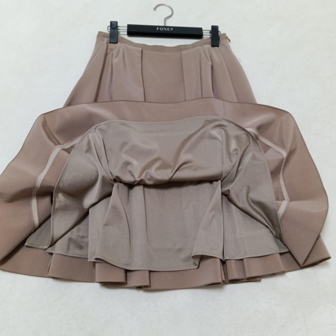 未使用に近い！FOXEY NEW YORK フレアスカート　フォクシー　40