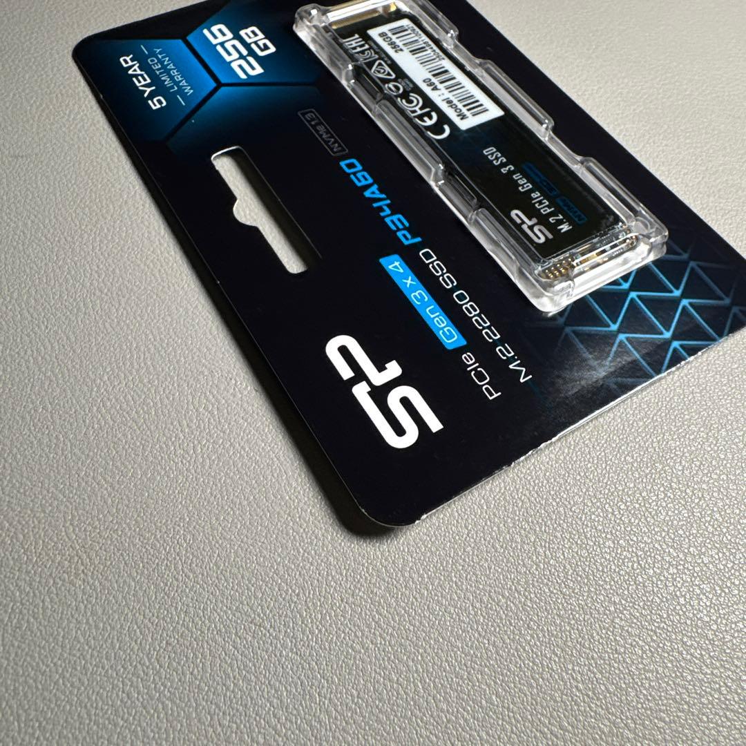 内蔵型SSD m.2 2280 sp pcle gen 3 ssd P34A60 256gb