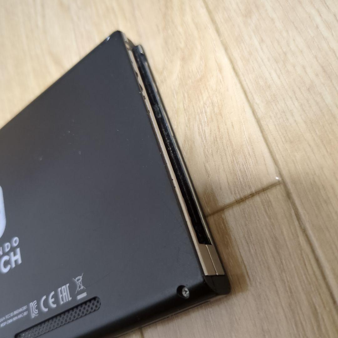 NintendoSwitch　本体のみ