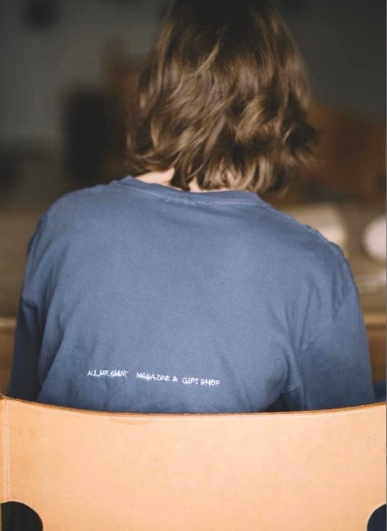 aww magazineブルーベリーTシャツ ALL WE WANT
