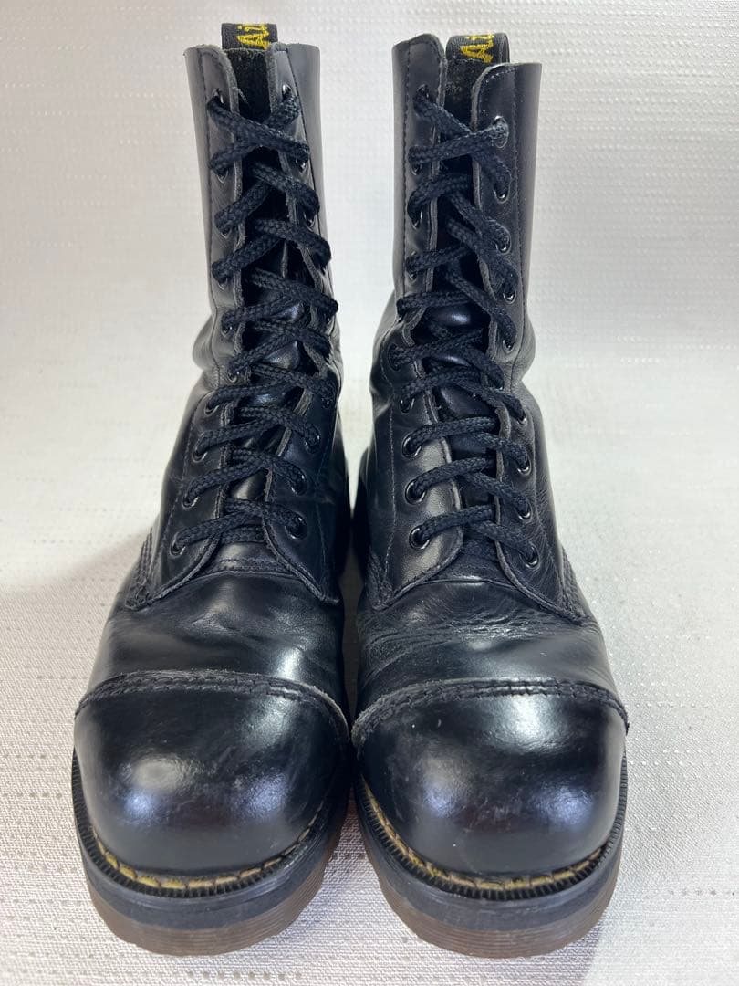 UK3～UK4程度 Dr.Martens STEEL TOE 10ホール 英国製