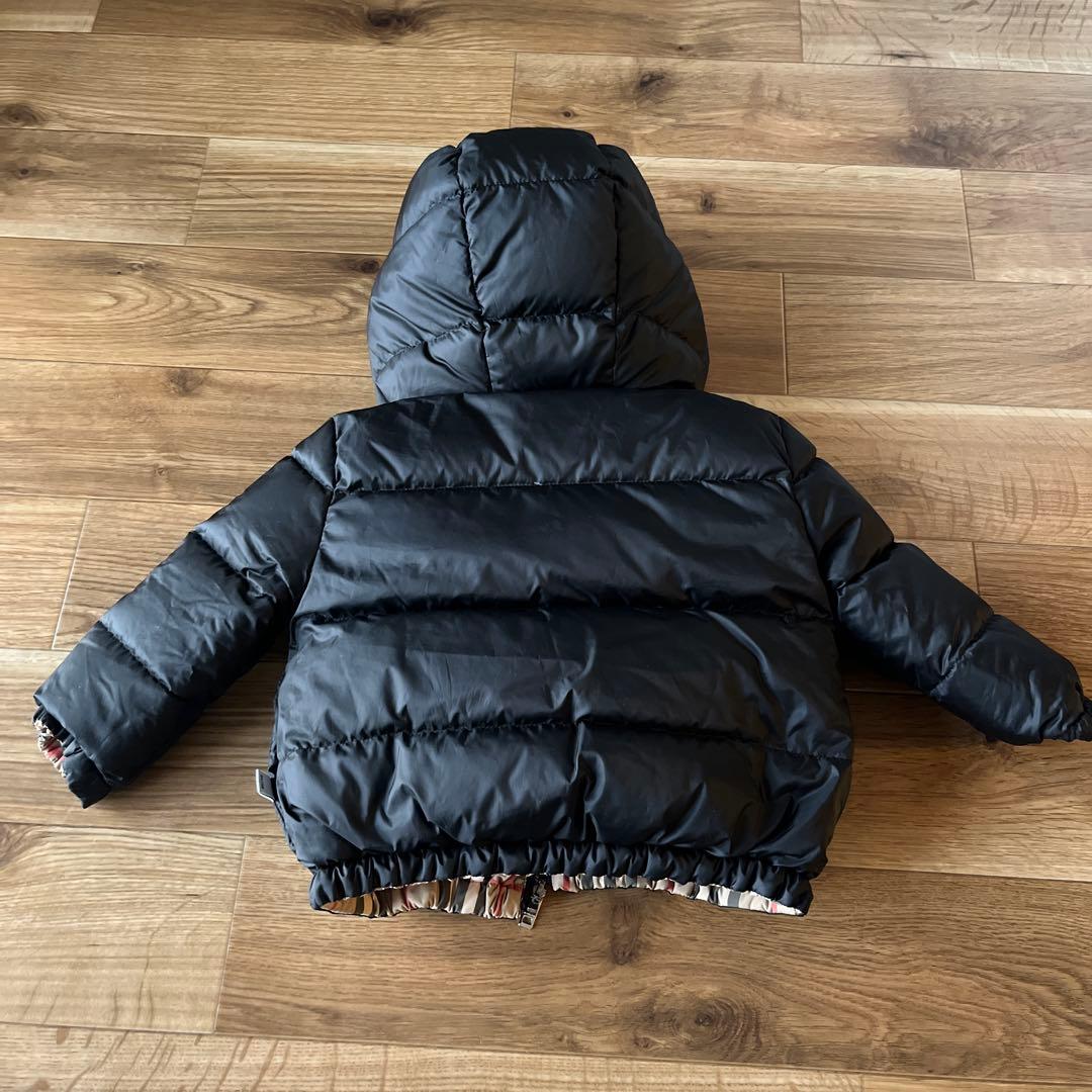 【美品】バーバリー　リバーシブルダウン　86センチ