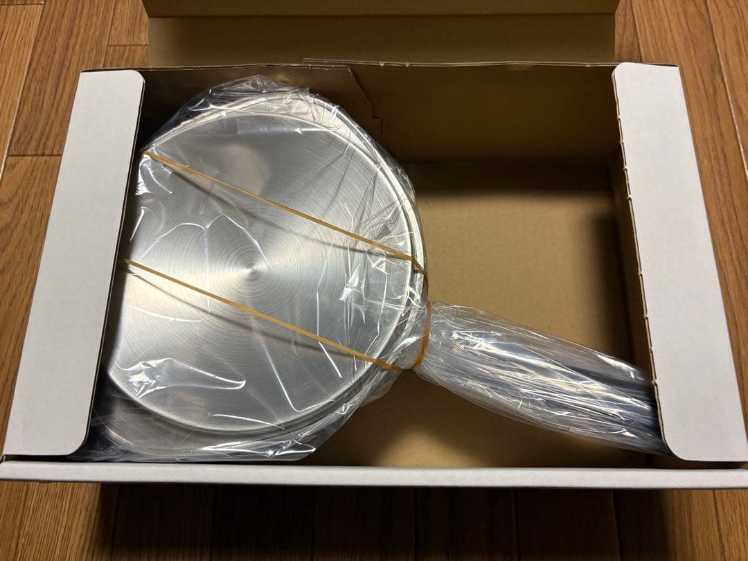 【箱付き新品】柳宗理 ステンレス片手鍋 18cm 蓋付き