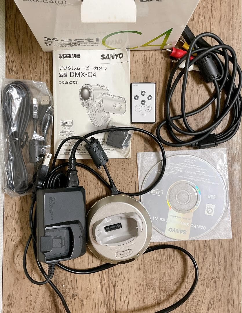 【動作品】 SANYO DMX-C4 デジタルビデオカメラ 本体