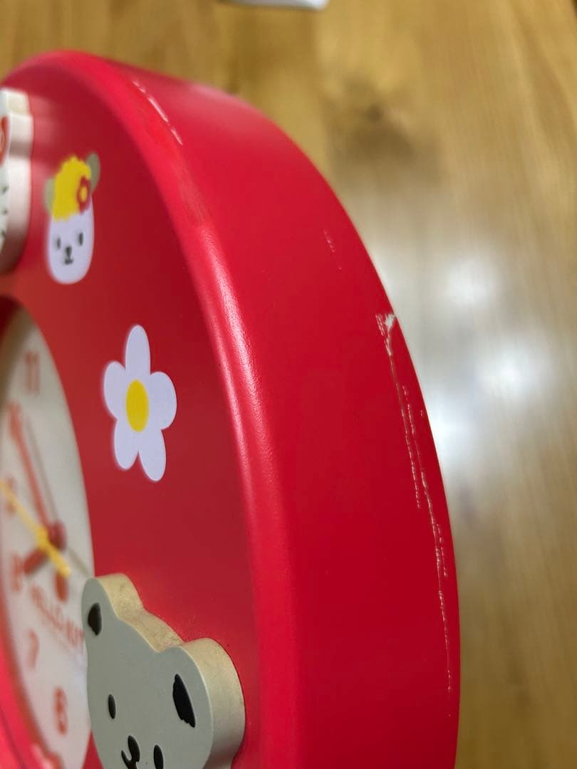 HELLO KITTY キャラクター　壁掛け時計