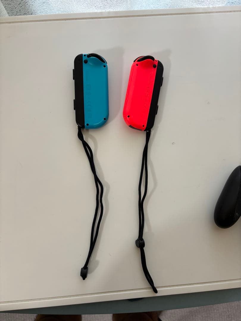 完備品Nintendo Switch 本体 ネオンブルー・ネオンレッド