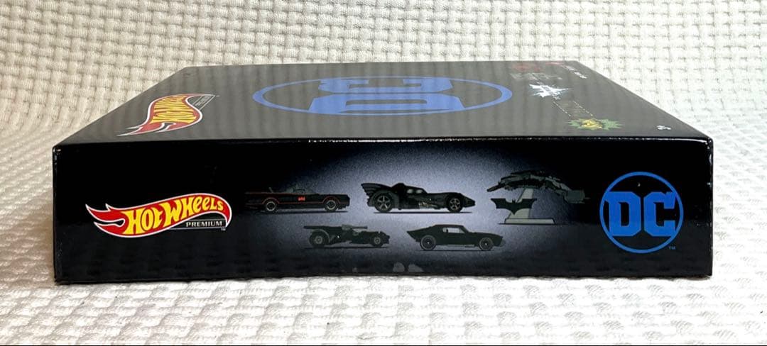 Hot Wheels プレミアムボックス – Batman GRM17