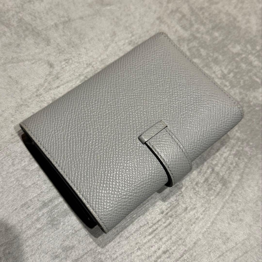 HERMES 財布　べアン　コンビネ　ブルー・グラシエ