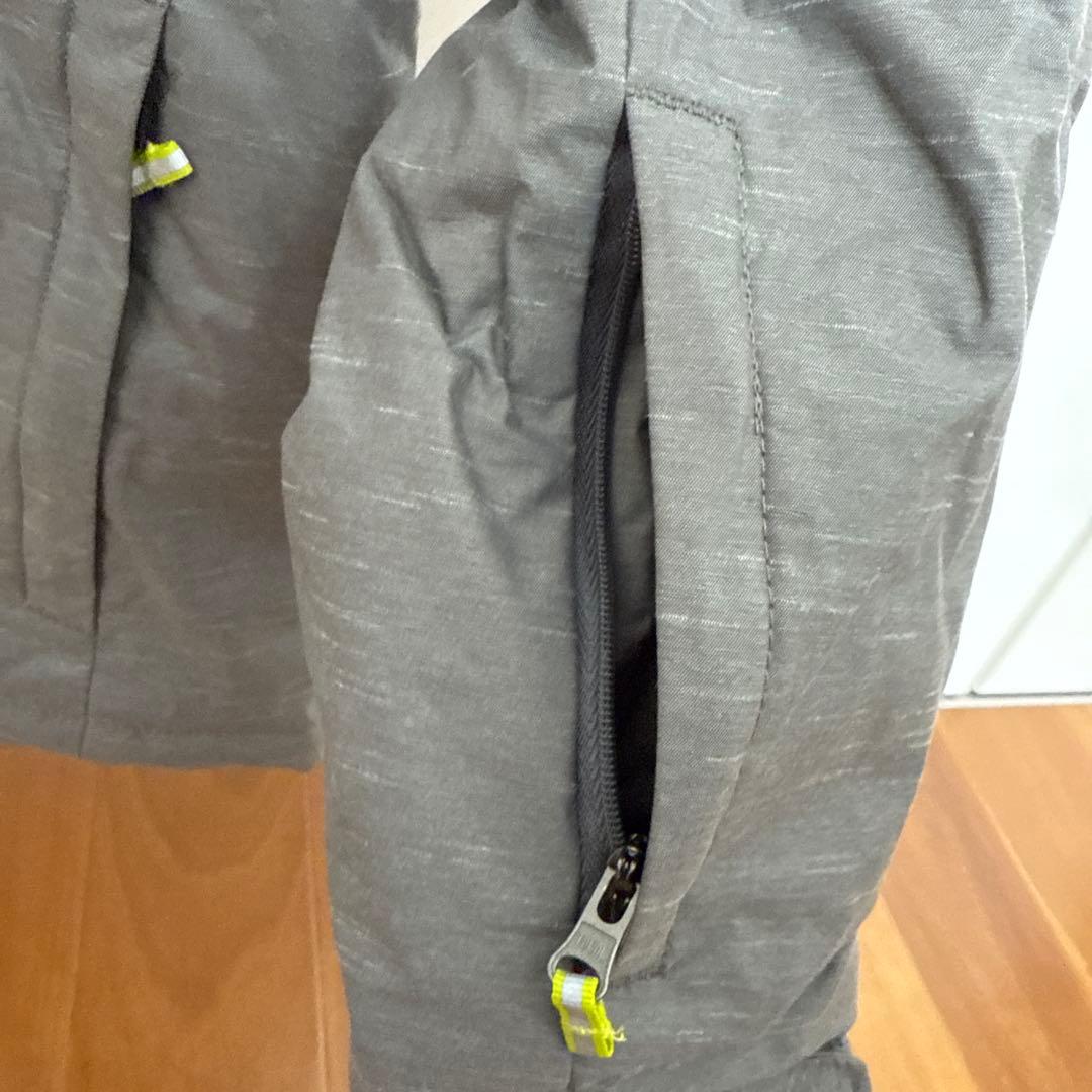 【美品】Columbia 子ども用スノーボードウェア 140㎝