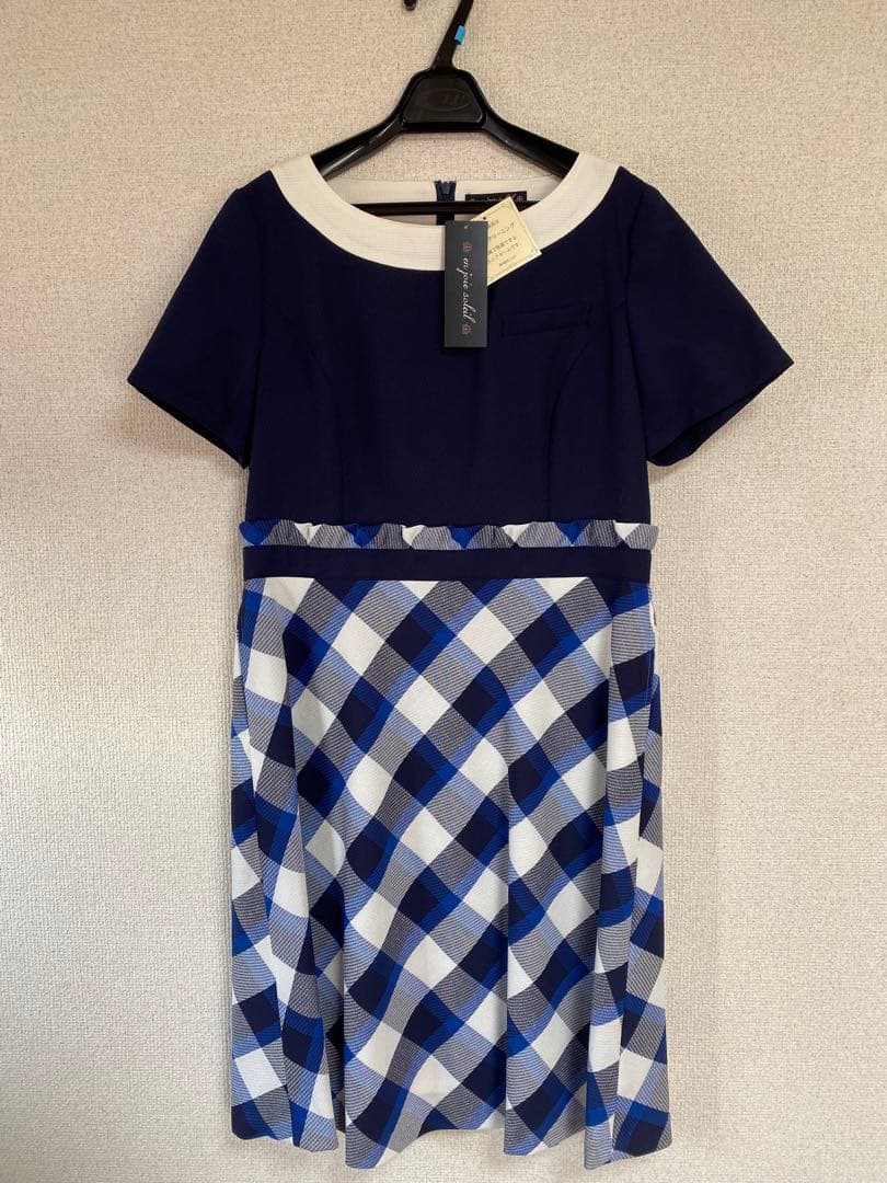 【新品タグ付き】アンジョア 事務服 13号 半袖ワンピース マリンブルーチェック