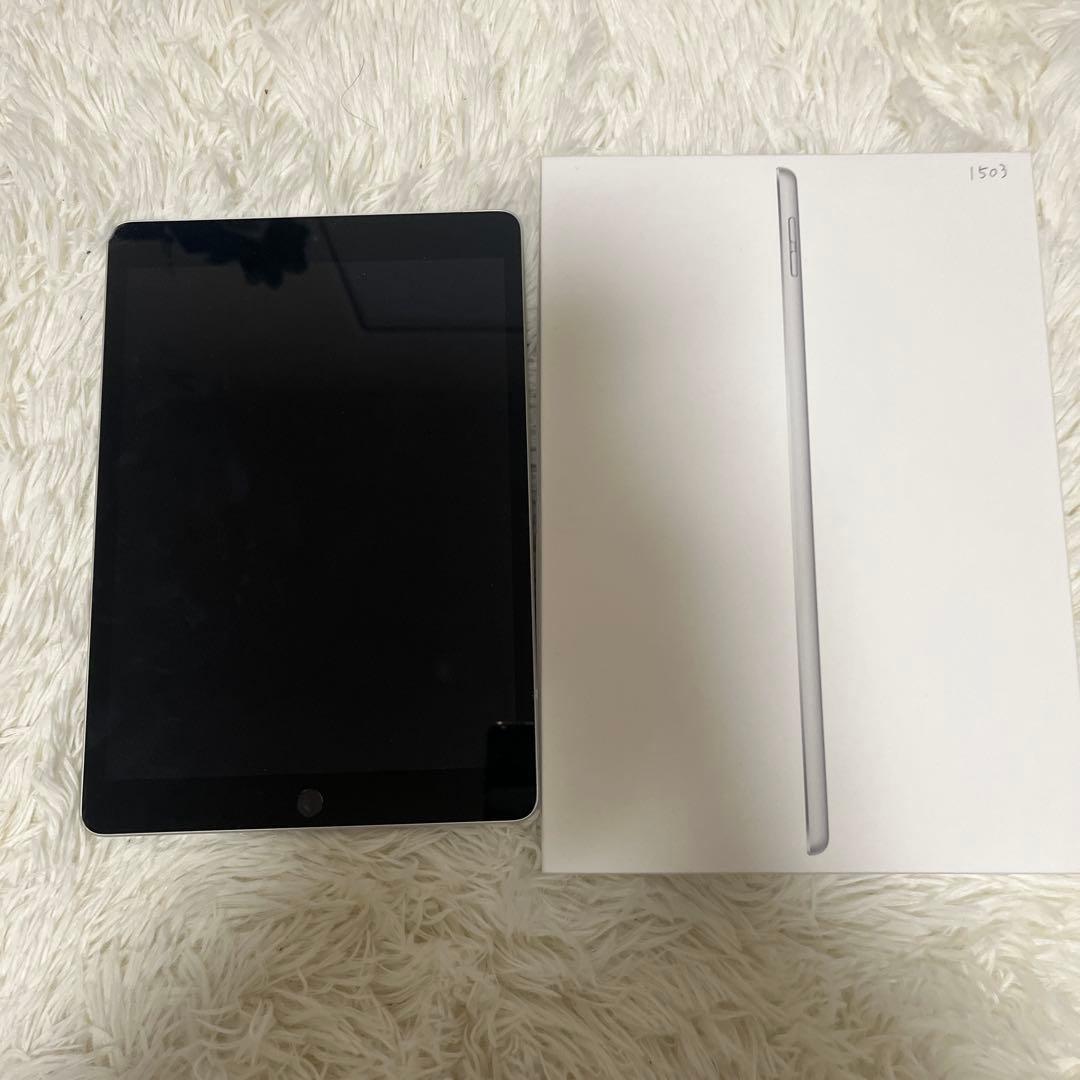 iPad (第9世代) 64GB Wi-Fi + Cellular 美品初期化済