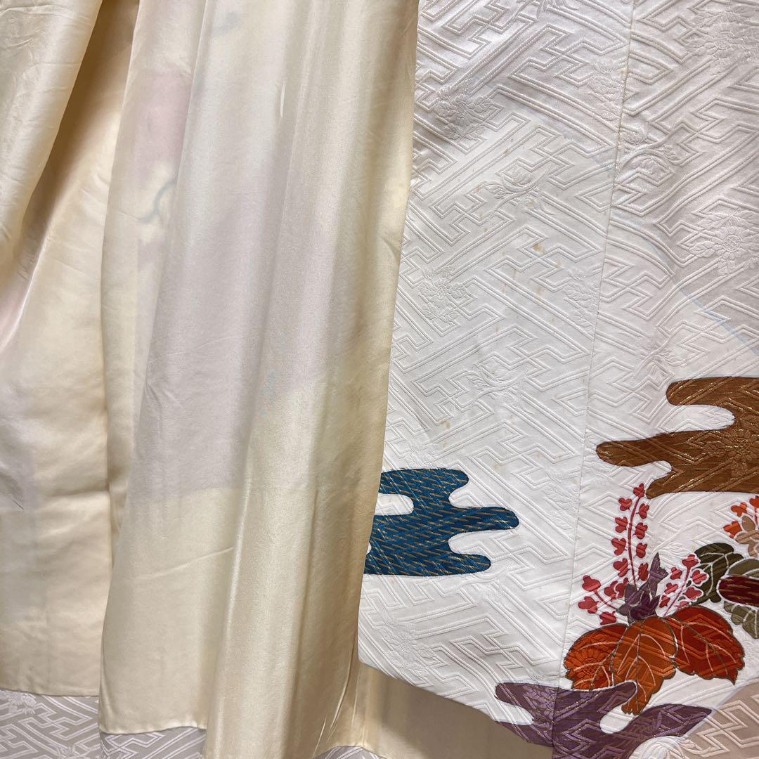 振袖　金彩　金駒刺繍　菊花　鴛鴦　松竹梅　成人式　着物　125tz