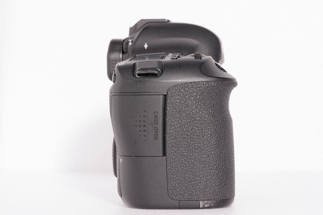 Canon EOS 6D ボディ実用品