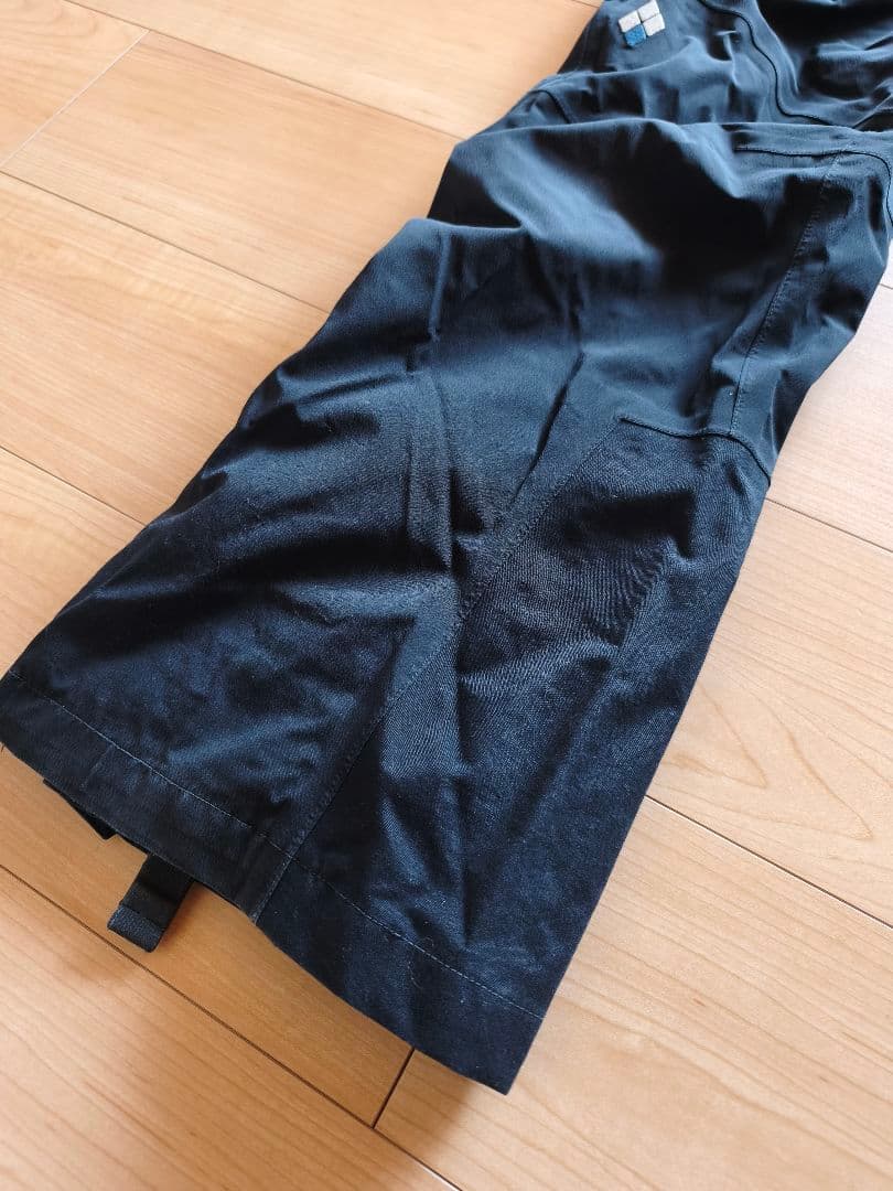 モンベル GORE-TEX インシュレーテッド アルパインパンツ M-Sサイズ