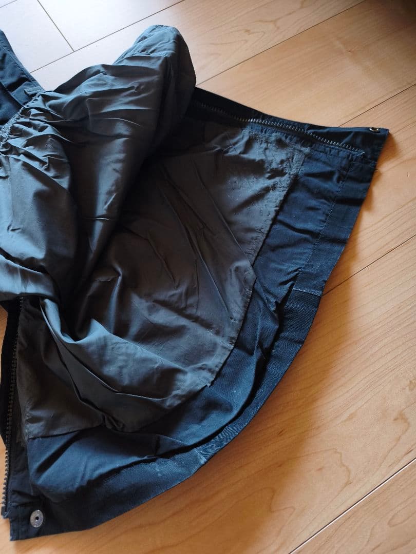 モンベル GORE-TEX インシュレーテッド アルパインパンツ M-Sサイズ