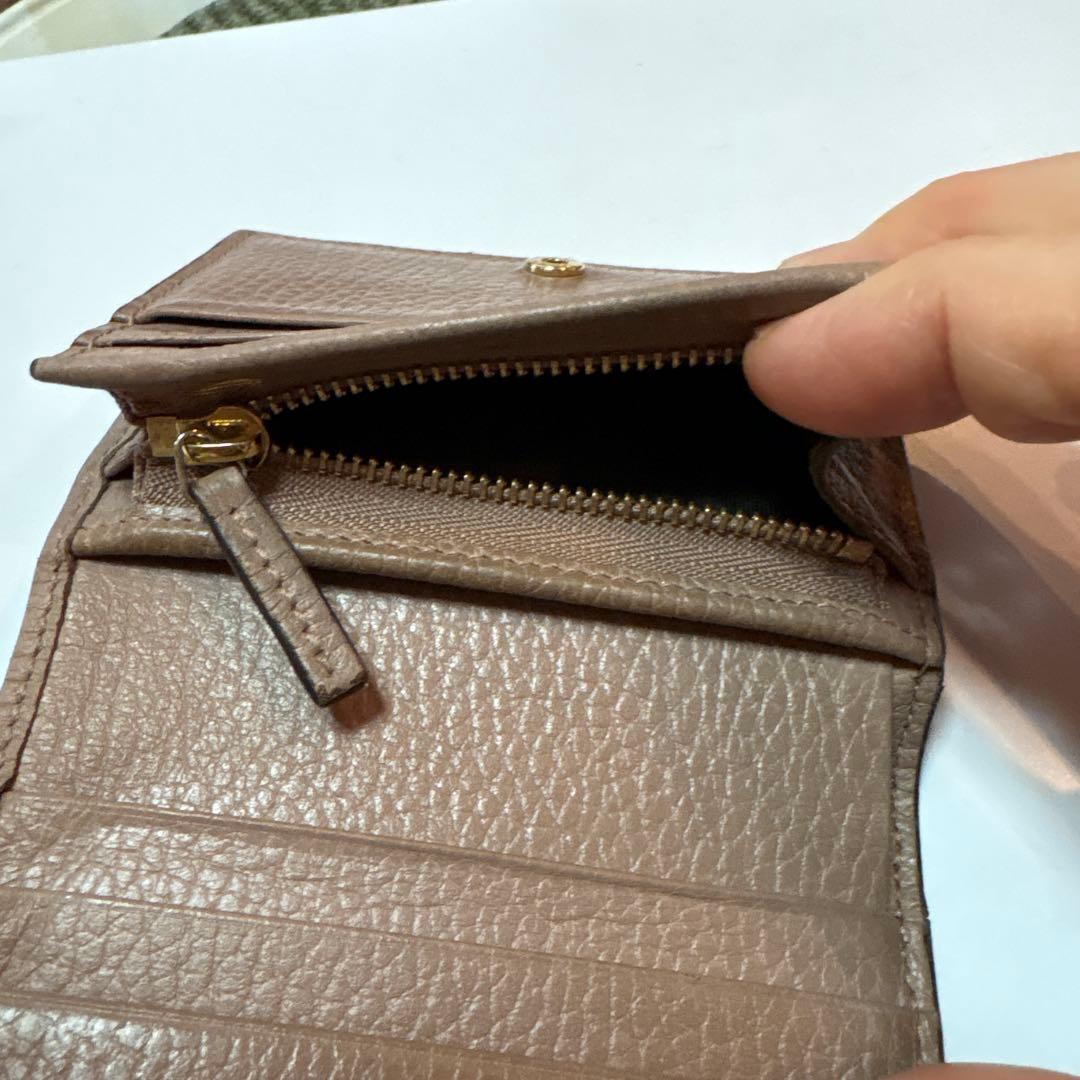 gucci グッチ　マーモント　折り財布　ダスティピンク