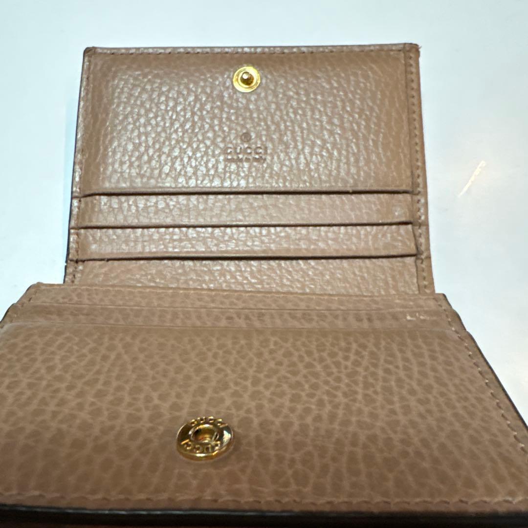 gucci グッチ　マーモント　折り財布　ダスティピンク