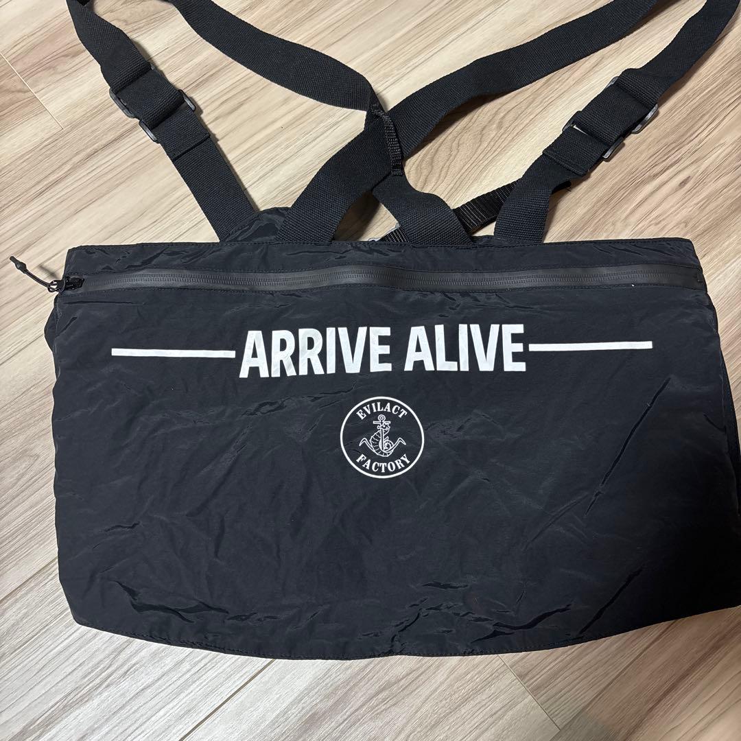 EVILACT ARRIVE ALIVE ブラックベスト