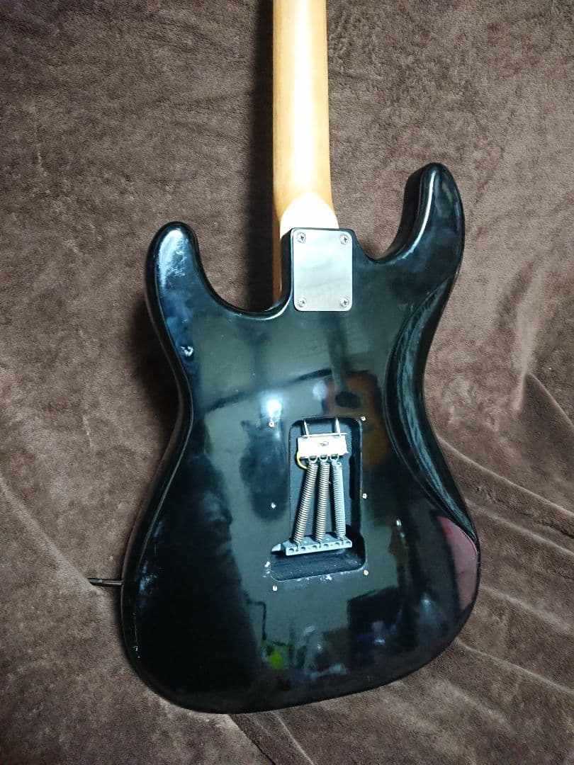 【２５日まで特別価格】P90 ストラトモデル SUGIZO DⅡ仕様