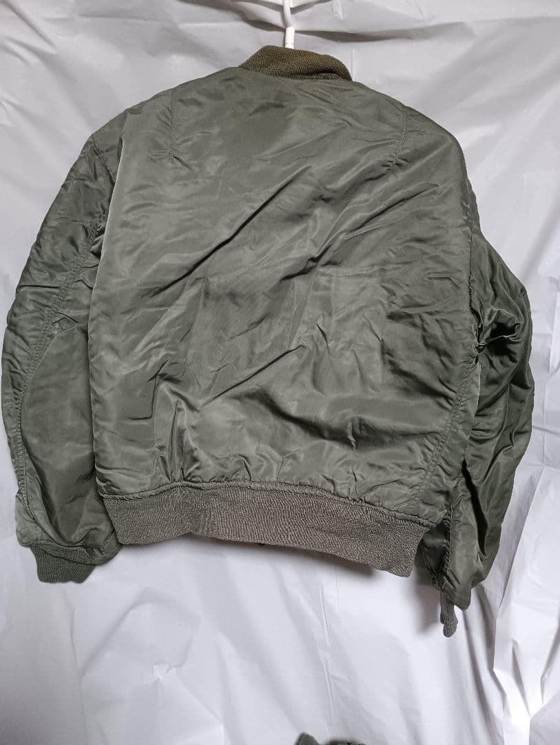 アメリカ軍MA-1フライトジャケットオリジナル&レプリカ2点 セットジャンク品