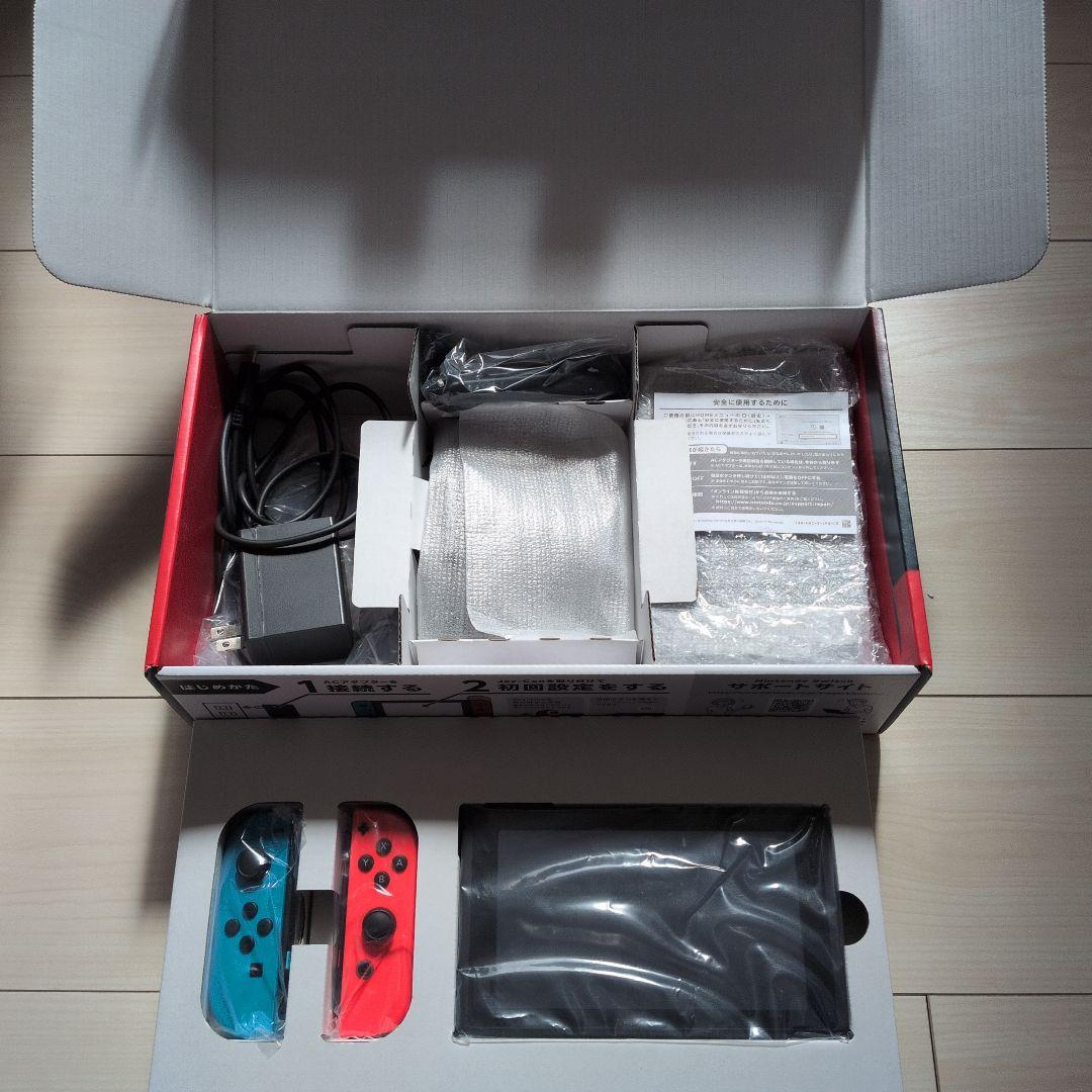 Nintendo　Switch　箱付き　付属品完備