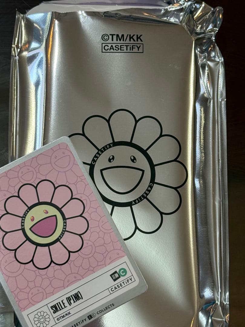 CASETiFY iPhone 16 Pro Max フラワーケース