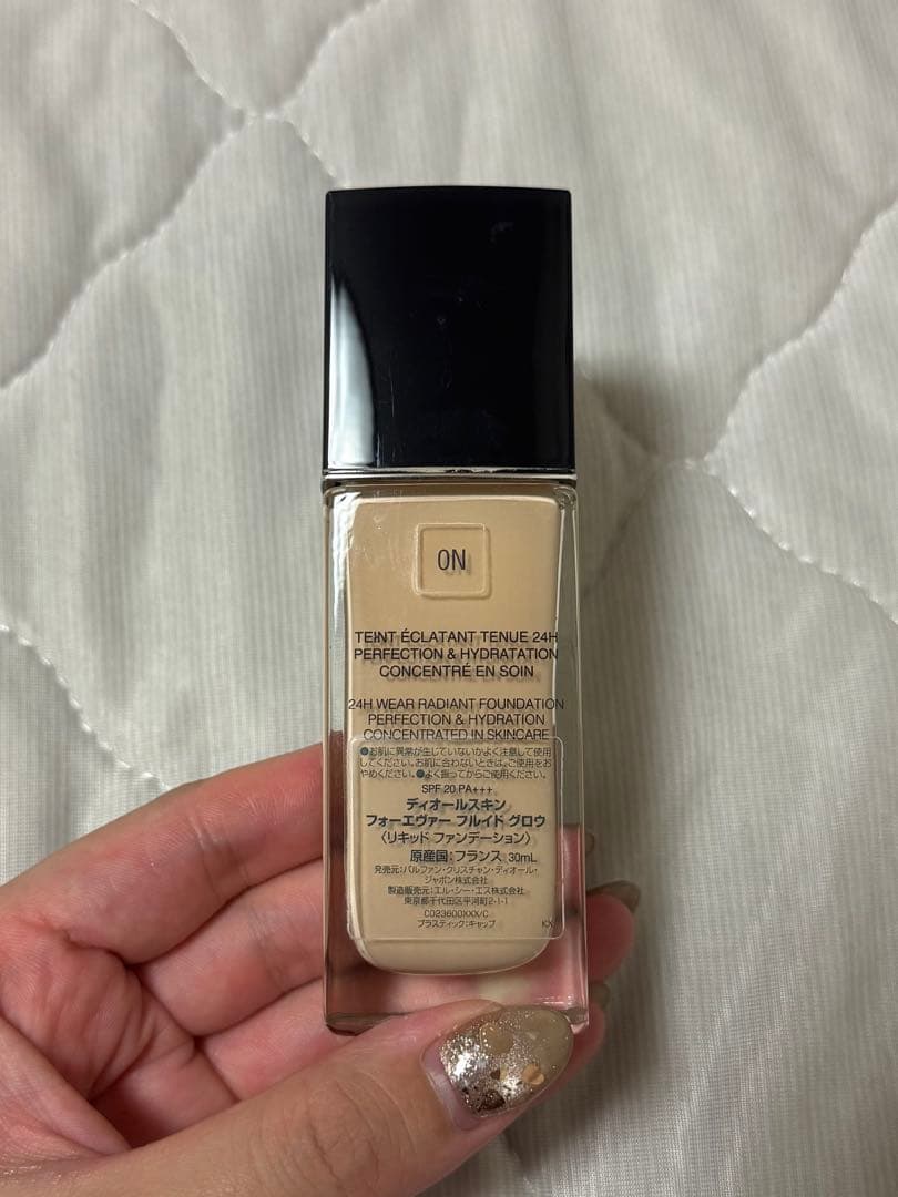 Dior Forever Skin Glow リキッドファンデーション 化粧下地