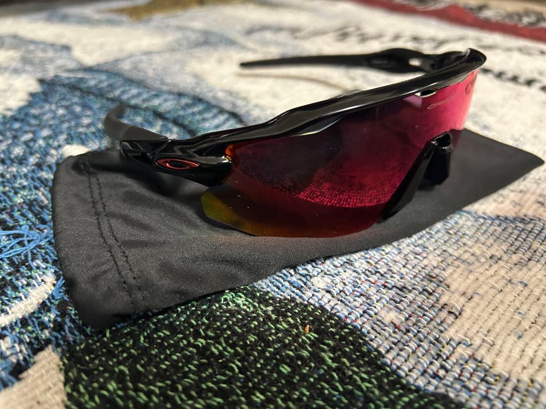 Oakley RADAR EV PATH ケース付