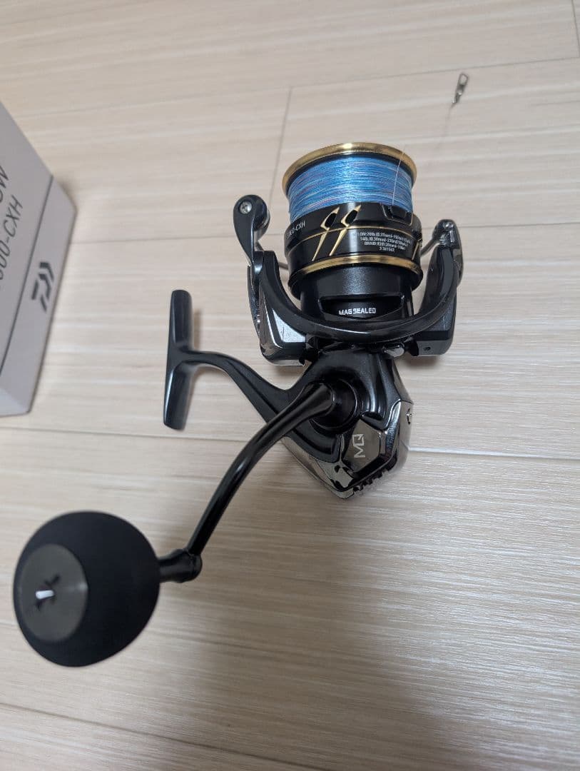 DAIWA 22CALDIA SW 5000H-XH スピニングリール