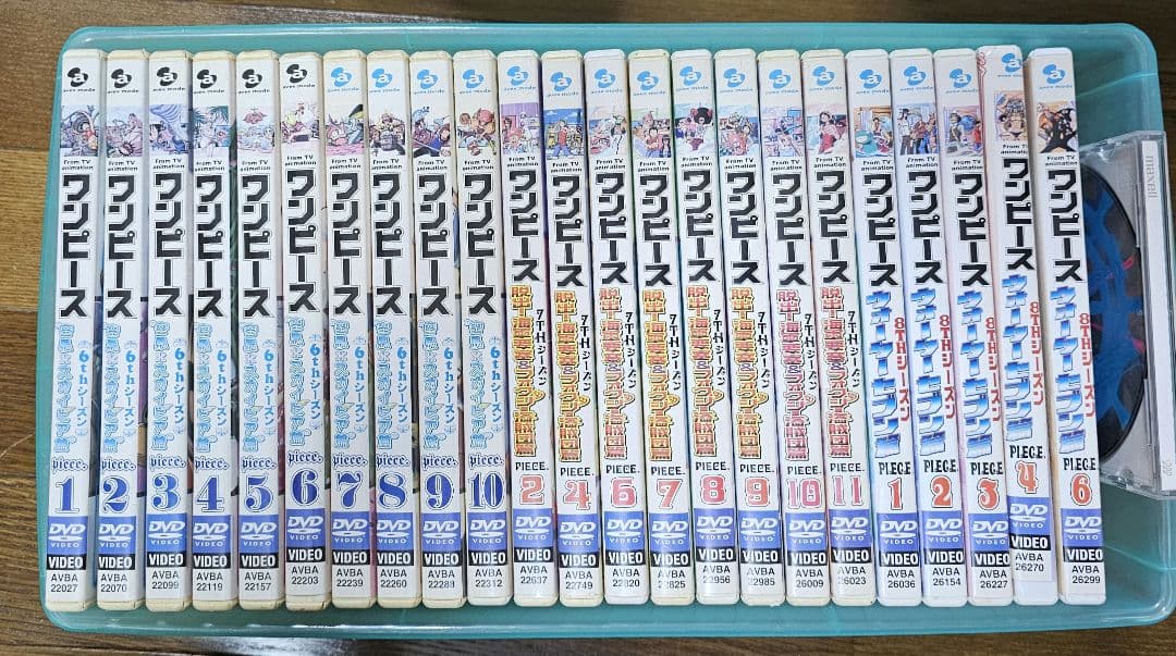 【ジャンク】ONE PIECE アニメDVD 72巻分