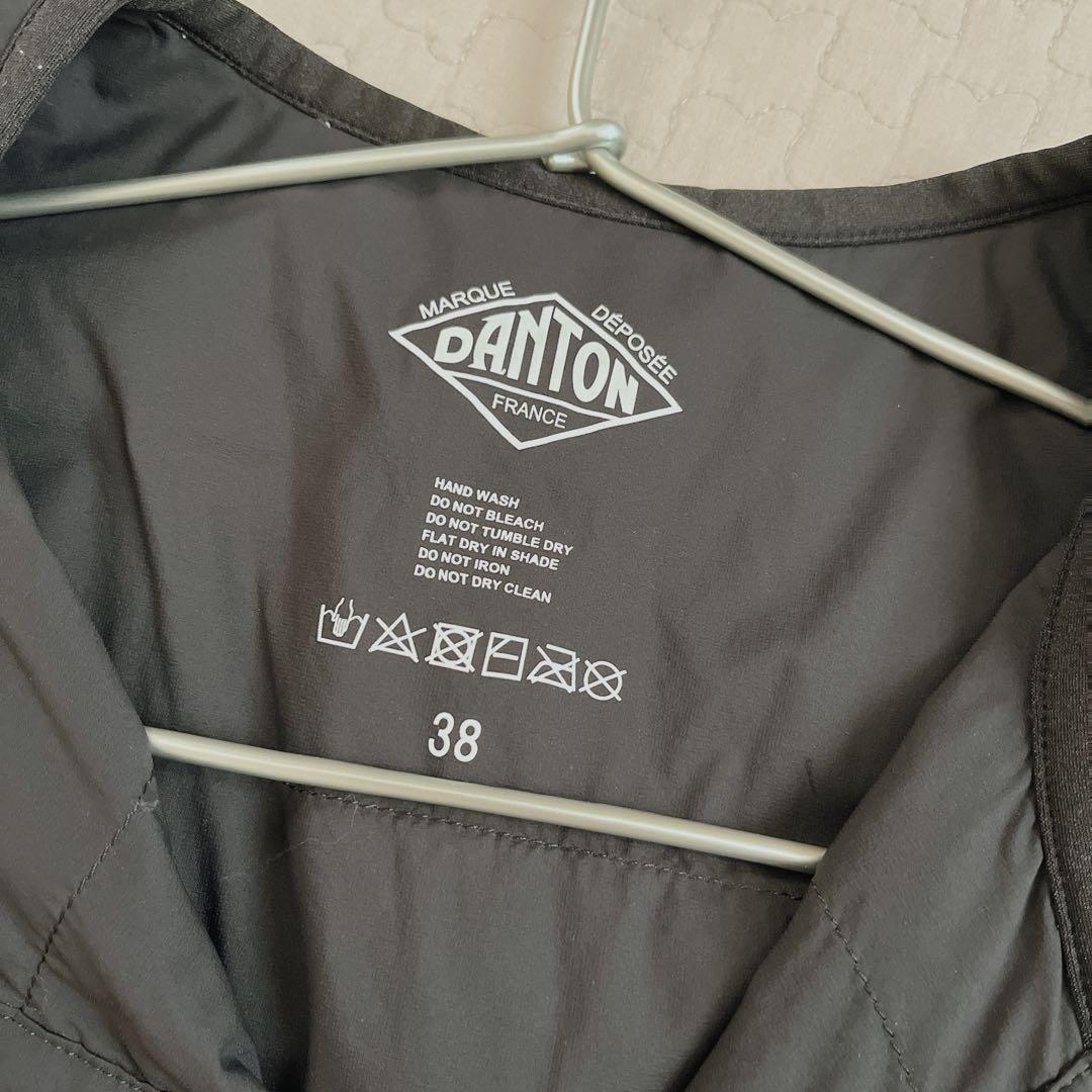 【美品】DANTON ナイロンストレッチタフタ イン サレーション ベスト38