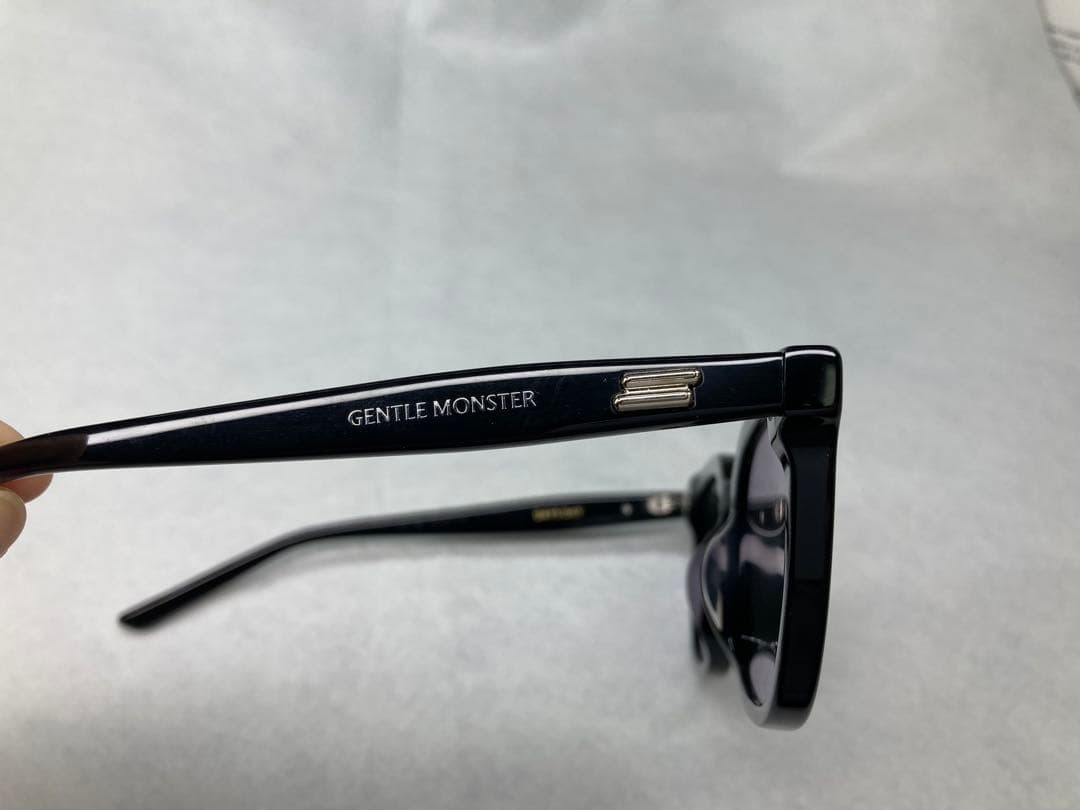 【極美品】GENTLE MONSTER / DAYS DAY 01 サングラス