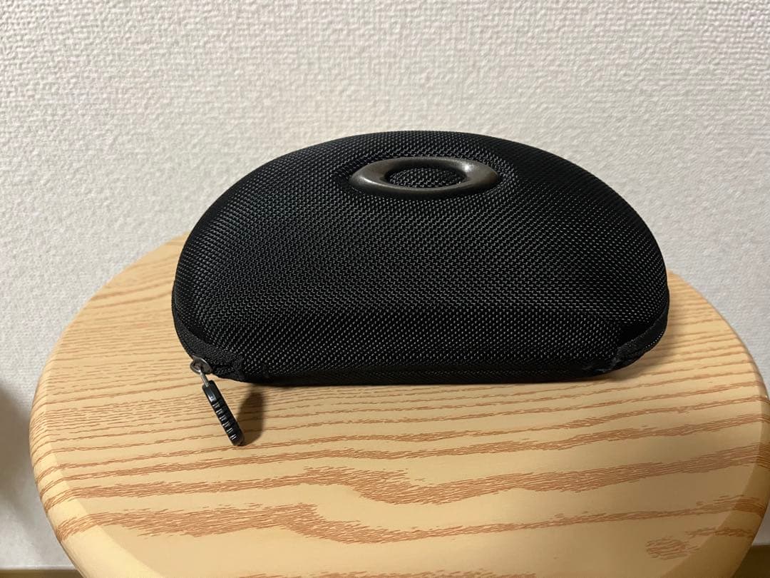 Oakley sutro s スポーツサングラス ブラック