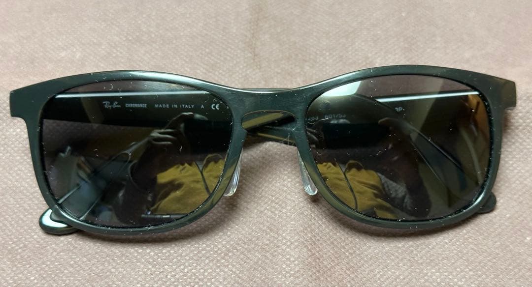 偏光調光Ray-Banサングラス RB4263 601/5J 55□18