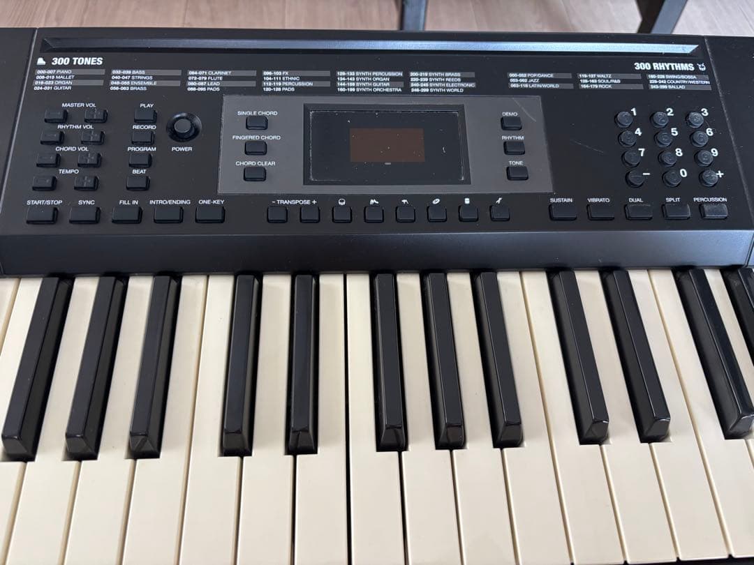 Alesis Melody 61 キーボード